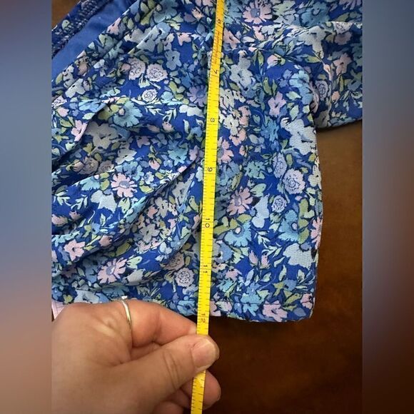 Wild Fable Blue Floral Puff Sleeve Crop Top With Lattice Back NWT Large or XL - Picture 6 of 12